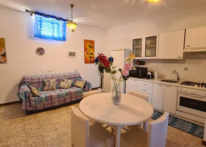 Casa Sul Mare Di Canneto (Lipari)